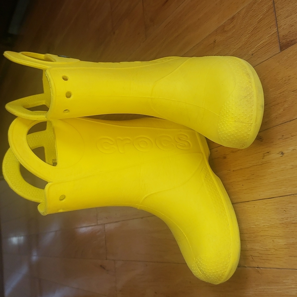 Kids Crocs rainboots size 3